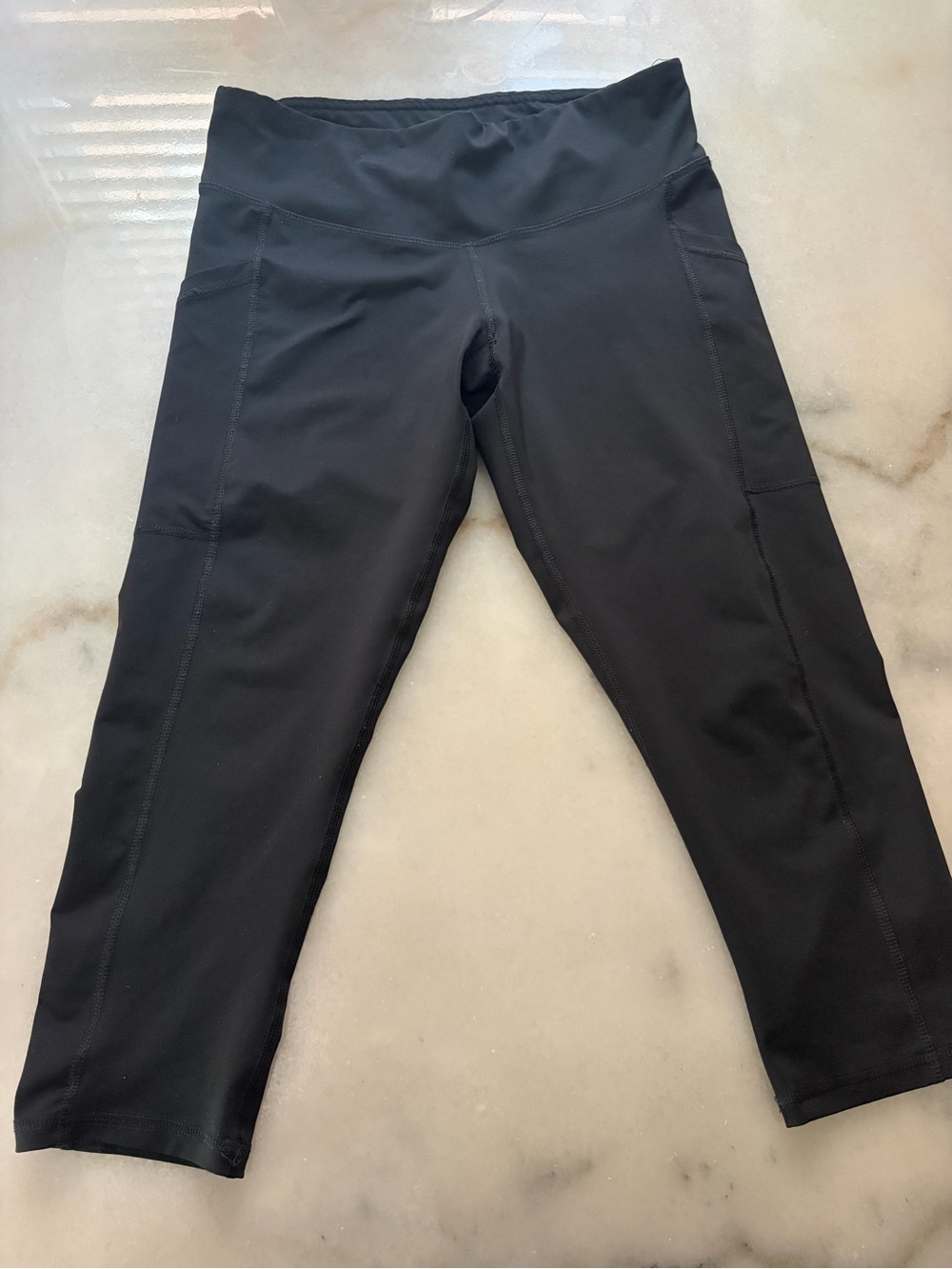 Champion Black Capri Leggings with Side Pockets
